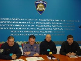 Slika PU_VS/Akcije/Mir i dobro/konferencija 2013/naslovna.JPG